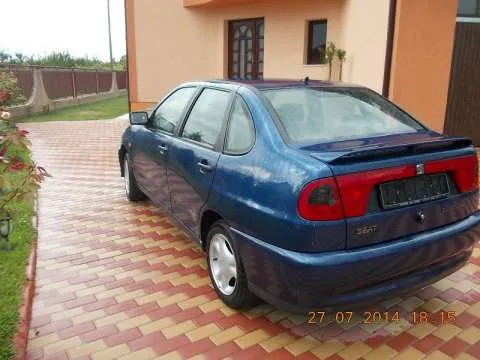 vand seat cordoba, full, 200, impecabil - Imaginea 3