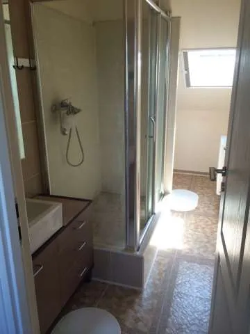 Inchiriez casa Mihailesti - Imaginea 8