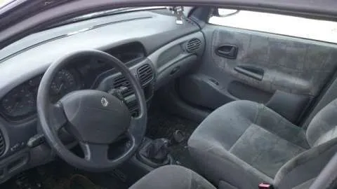 Dezmembrari Renault Megane I faza II - Imaginea 3