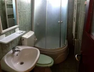 Inchirieri garsoniere si camere studenti Constanta 2014