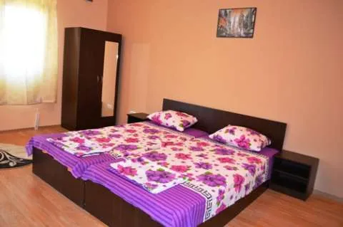 Inchirieri Camere Studenti Constanta Delfinariu - Imaginea 3