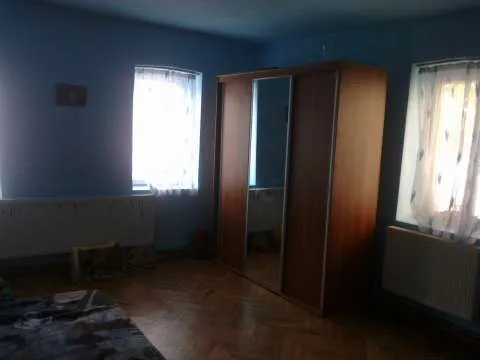 casa de vazare ,zona centrala langa PROFI - Imaginea 2