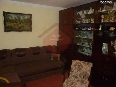 Vanzare apartament 2 camere, Zona Gavrilov Corneliu - Imaginea 3