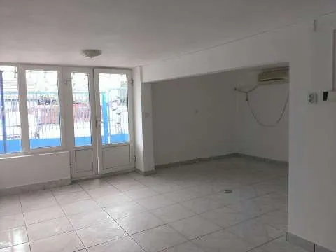 Dau in chirie spatiu comercial, 40 mp, Rogerius - Imaginea 2