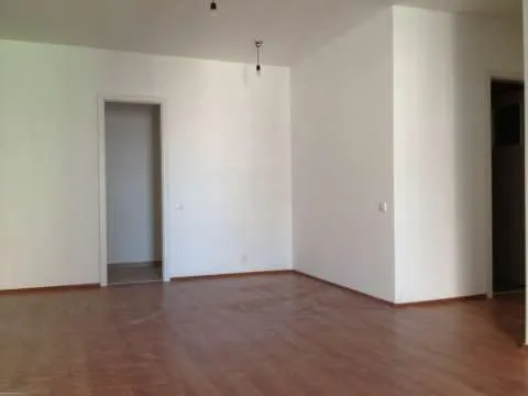 Vanzare, apartament 3 camere, str. D-na Ghica - Imaginea 1