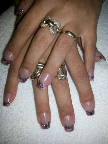 unghii false acryl sau gel la domiciliu-Bucuresti - Imaginea 2