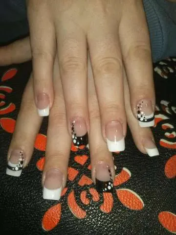 unghii false acryl sau gel la domiciliu-Bucuresti - Imaginea 5