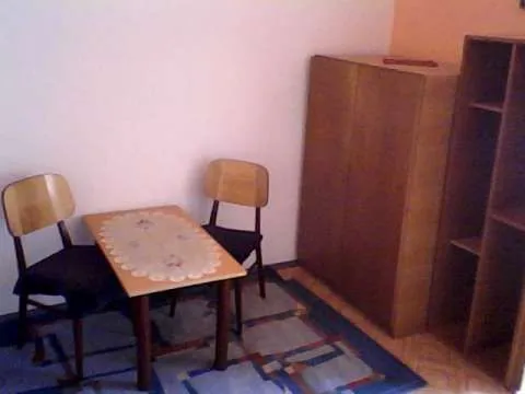 COMPOZITORILOR- Mega Image, partic. ofer spre inchiriere gars. stil occidental - Imaginea 2