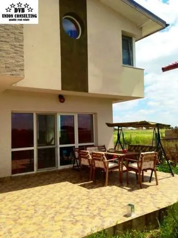 Vanzare vila in comuna Berceni - Imaginea 3