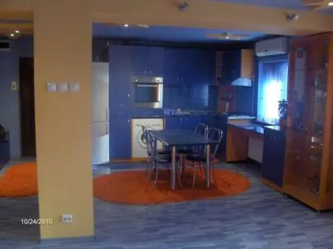 Apartament 4 camere - Imaginea 12