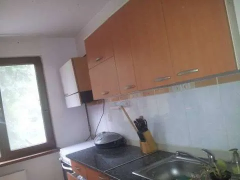 Vand Apartament 2 camere , zona Plantelor . - Imaginea 3