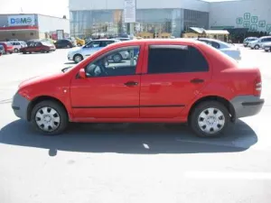 Skoda Fabia  Berlina diesel  1.9 sdi /rosie / consum foarte mic