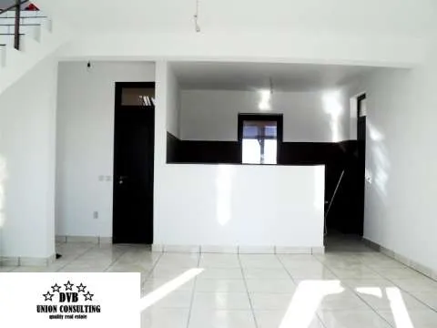 Vanzare vila in comuna Berceni - Imaginea 4