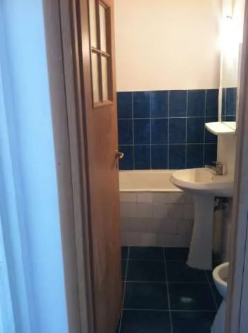 @ camere decomandate cu centrala, Costieni - Imaginea 2