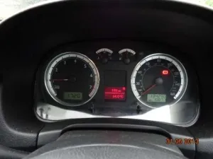 Vand VW BORA de ANGLIA 2002, 1. 6 16 VALVE