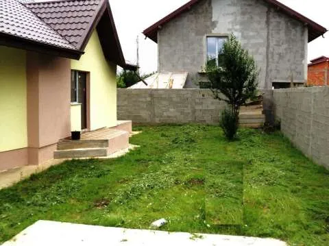 Vanzare vila in comuna Berceni - Imaginea 3