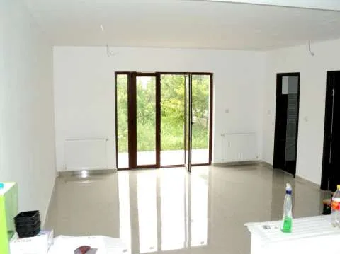 Vanzare vila in comuna Berceni - Imaginea 4