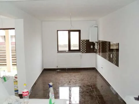 Vanzare vila in comuna Berceni - Imaginea 5