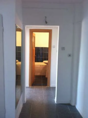 @ camere decomandate cu centrala, Costieni - Imaginea 3