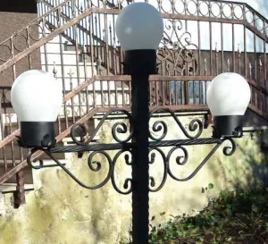 stalpi de iluminat