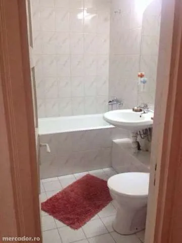Inchiriez Apartament 3 camere excelent  - Imaginea 7