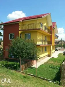 Vand apartament nou,decomandat si finisat in constructie tip vila