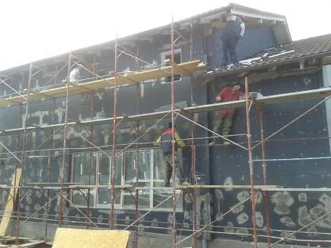 Realizam profesionist si la cele mai bune preturi lucrari in domeniul constructiilor - Imaginea 1