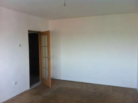 @ camere decomandate cu centrala, Costieni - Imaginea 7