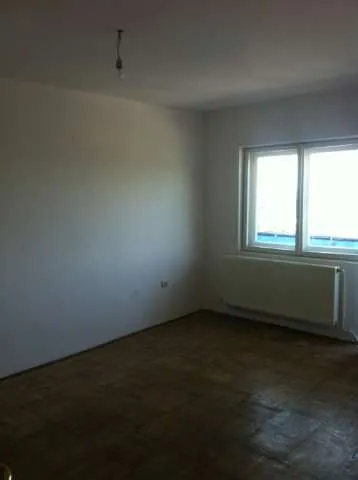 @ camere decomandate cu centrala, Costieni - Imaginea 8