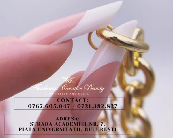 Academia Creative Beauty