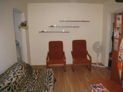 proprietar vand apartament 2 camere - Imaginea 1