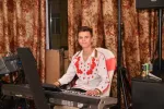 Formatie nunta din Braila/formatie pentru nunti Bucuresti/Formatia Nicu Band Show - Miniatura 4