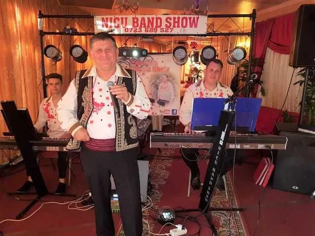 Formatie nunta din Braila/formatie pentru nunti Bucuresti/Formatia Nicu Band Show - Imaginea 5