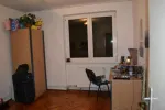 Cautam colega de apartament - Miniatura 1