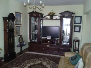 Proprietar vand apartament 3 camere ULTRACENTRAL