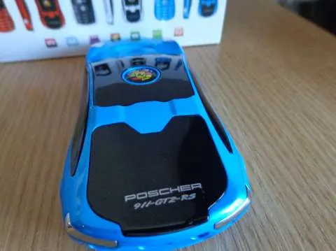 Telefon mobil deosebit Porsche F1 - Imaginea 8