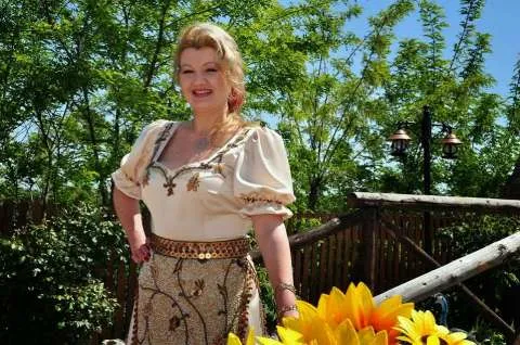 Revino La Traditie - Formatia Simona Tone - Muzica Pentru Nunta Ta 2015 - Imaginea 6