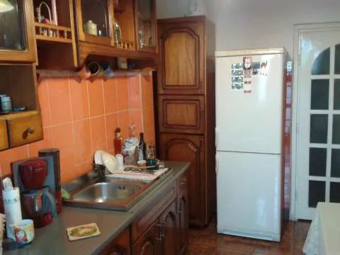 Proprietar vand apartament 3 camere ULTRACENTRAL - Imaginea 4