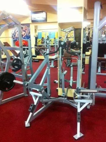 ANGAJEZ INSTRUCTOR FITNESS MATRIX GYM TITAN DIHAM - Imaginea 7