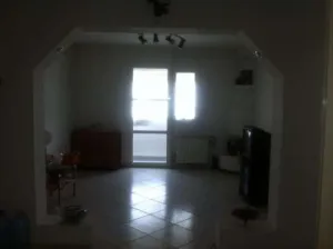 Vand apartament la vile