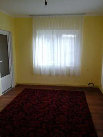 CASA 4 CAMERE MOTCA(PASCANI) 58 000 EURO NEG. - Imaginea 5