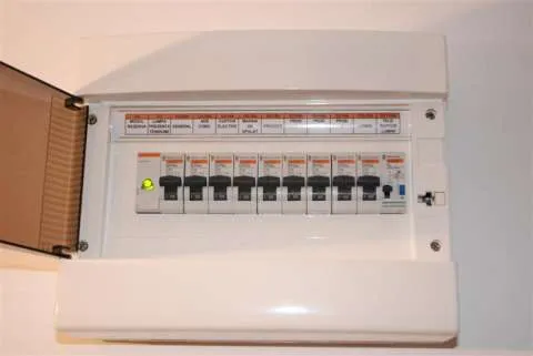 Execut instalatii electrice - Imaginea 2