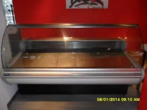 Vitrina Figorifica pentru Expunere Produse Marca JBG2