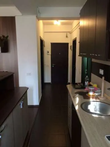 apartament 3 camere in militari/metro - Imaginea 3