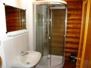Cazare munte zona Brasov Bran Moiecu Predeal Rasnov Busteni la Cabana Valea Rasnoavei