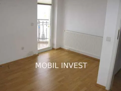 Comuna 1 Decembrie  vanzare vila  5 camere ,pret 135000 euro. - Imaginea 1
