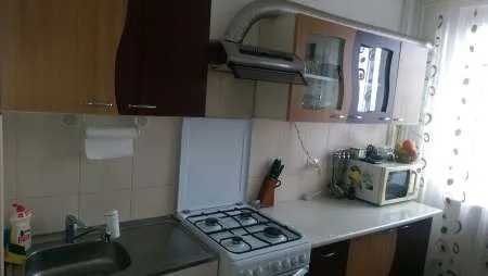 Vand apartament 2 camere ultracentral Onesti - Imaginea 3