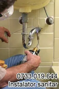 Sanitare instalator ?