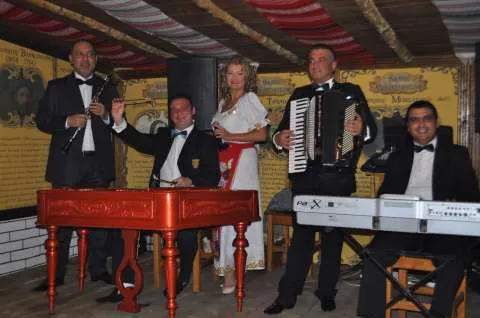 Revino La Traditie Cu Formatia Simona Tone - Imaginea 7