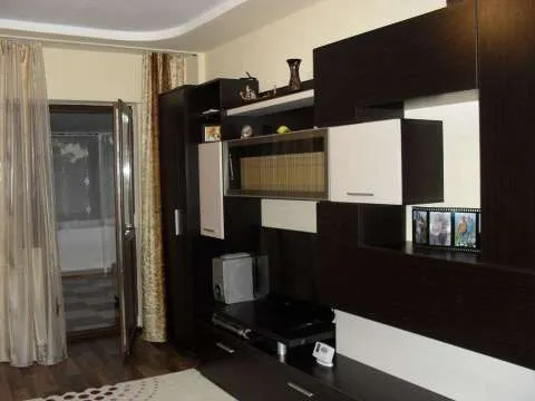 Apartament cu 3 camere - Imaginea 3
